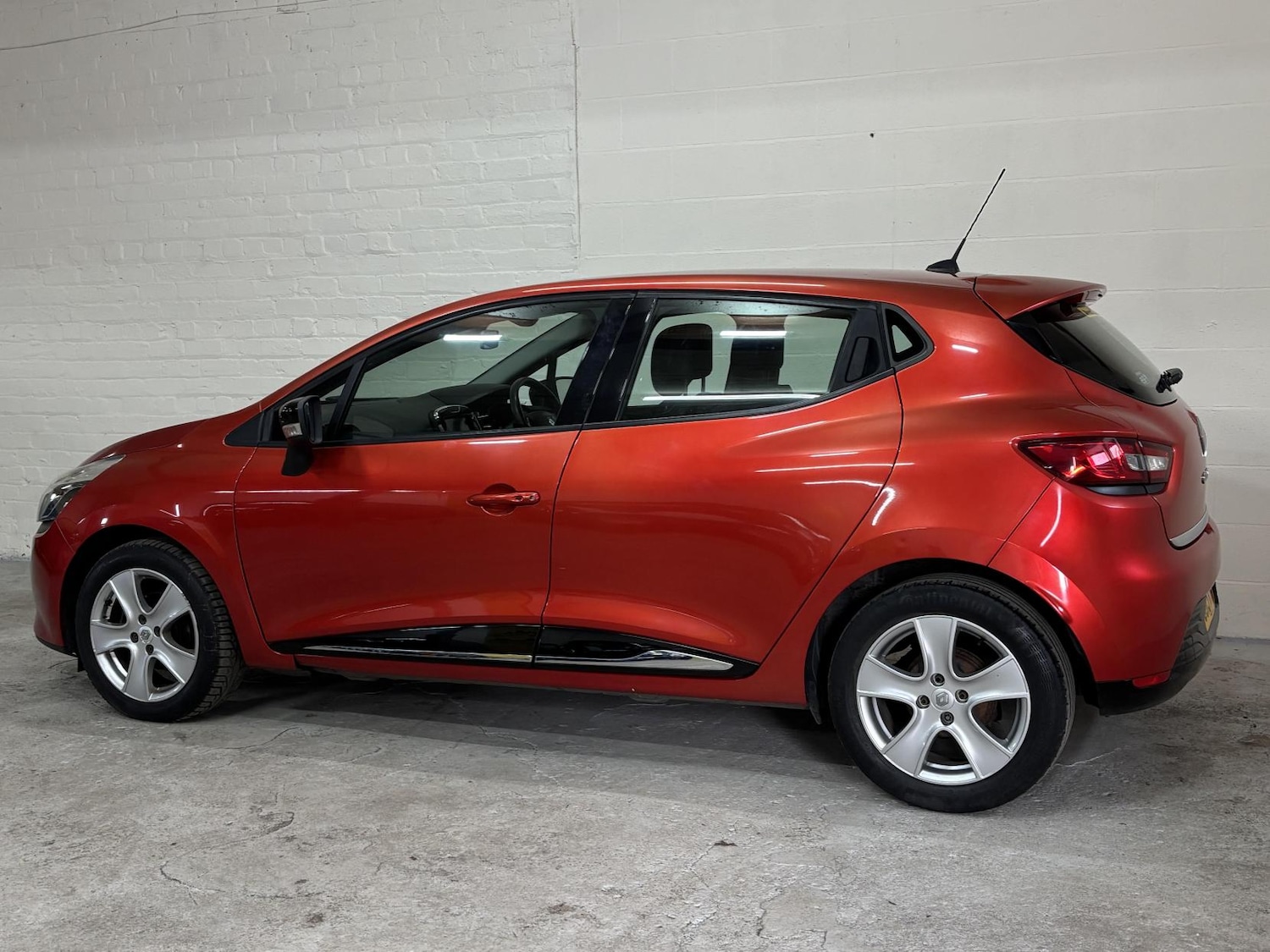 Used Renault Clio 2013 for sale - 77977378: Photo 6