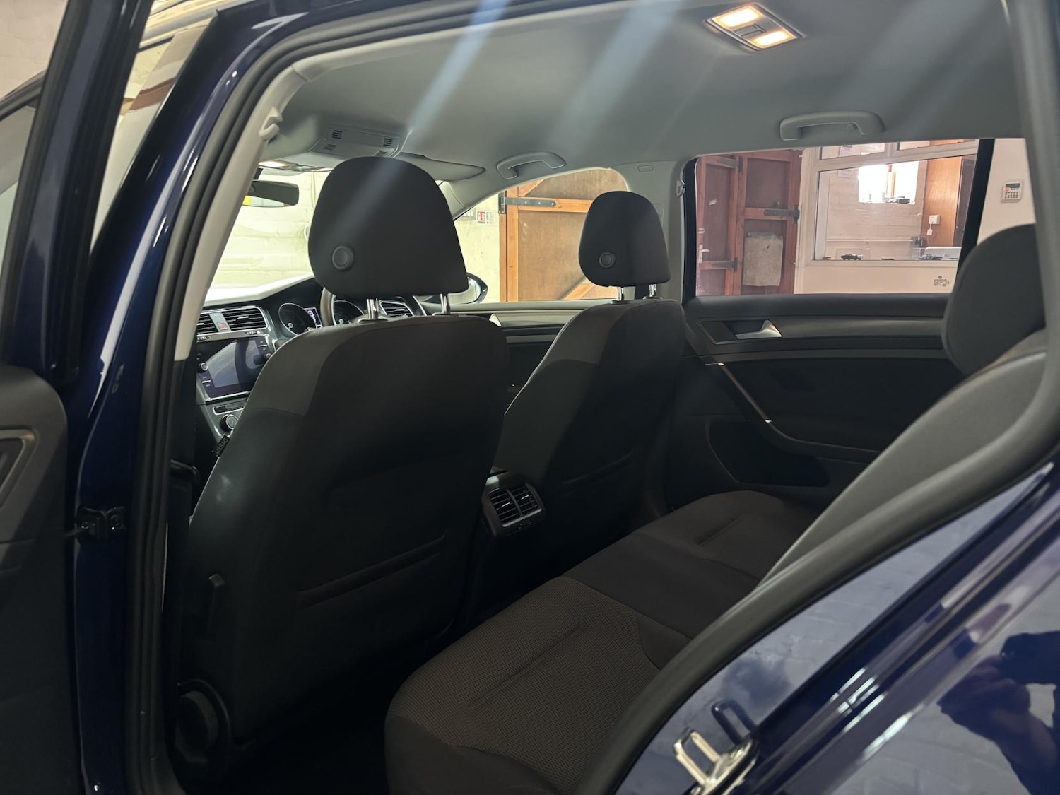 Used Volkswagen Golf 2018 for sale - 77975662: Photo 21