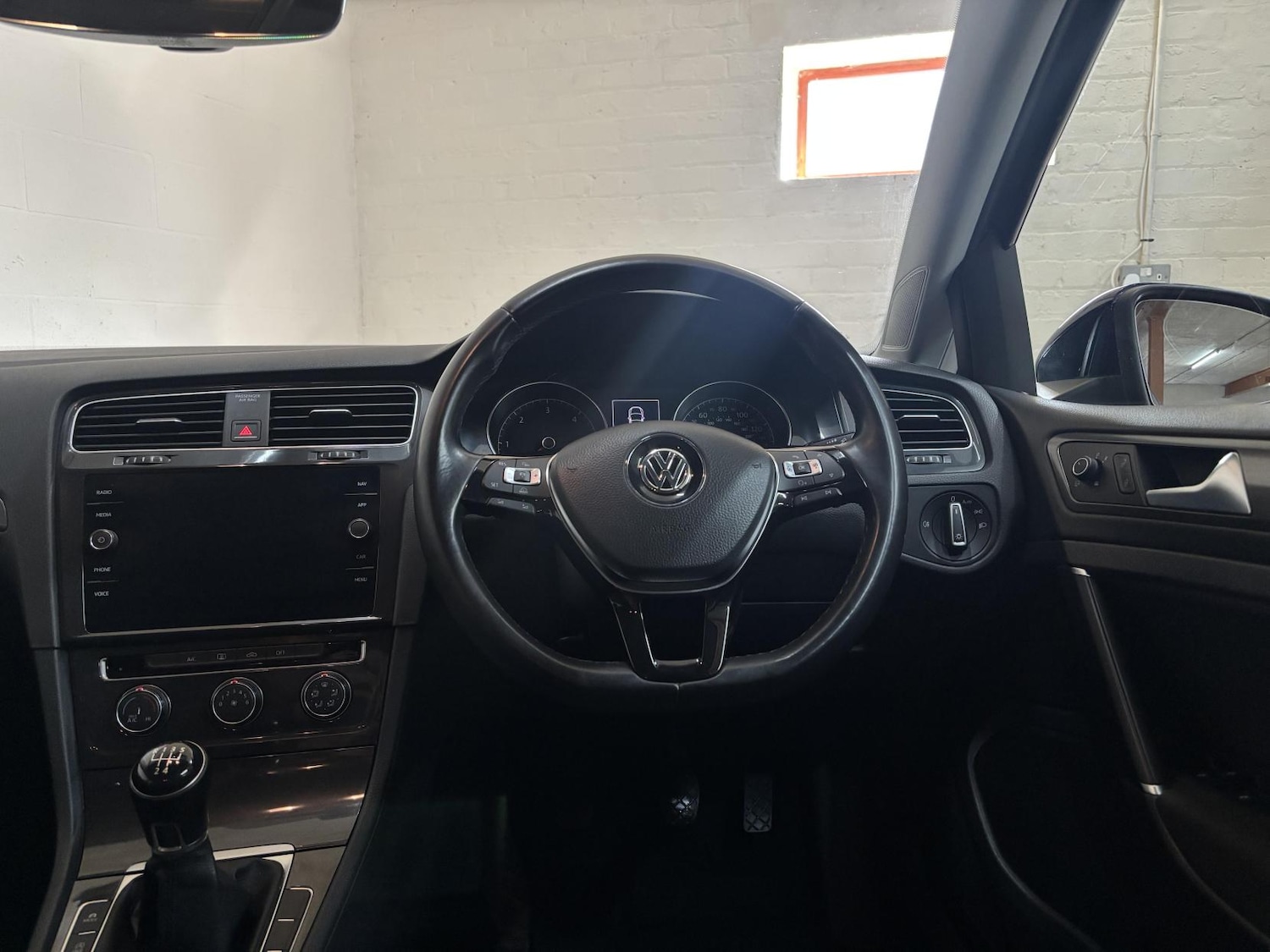 Used Volkswagen Golf 2018 for sale - 77975662: Photo 29