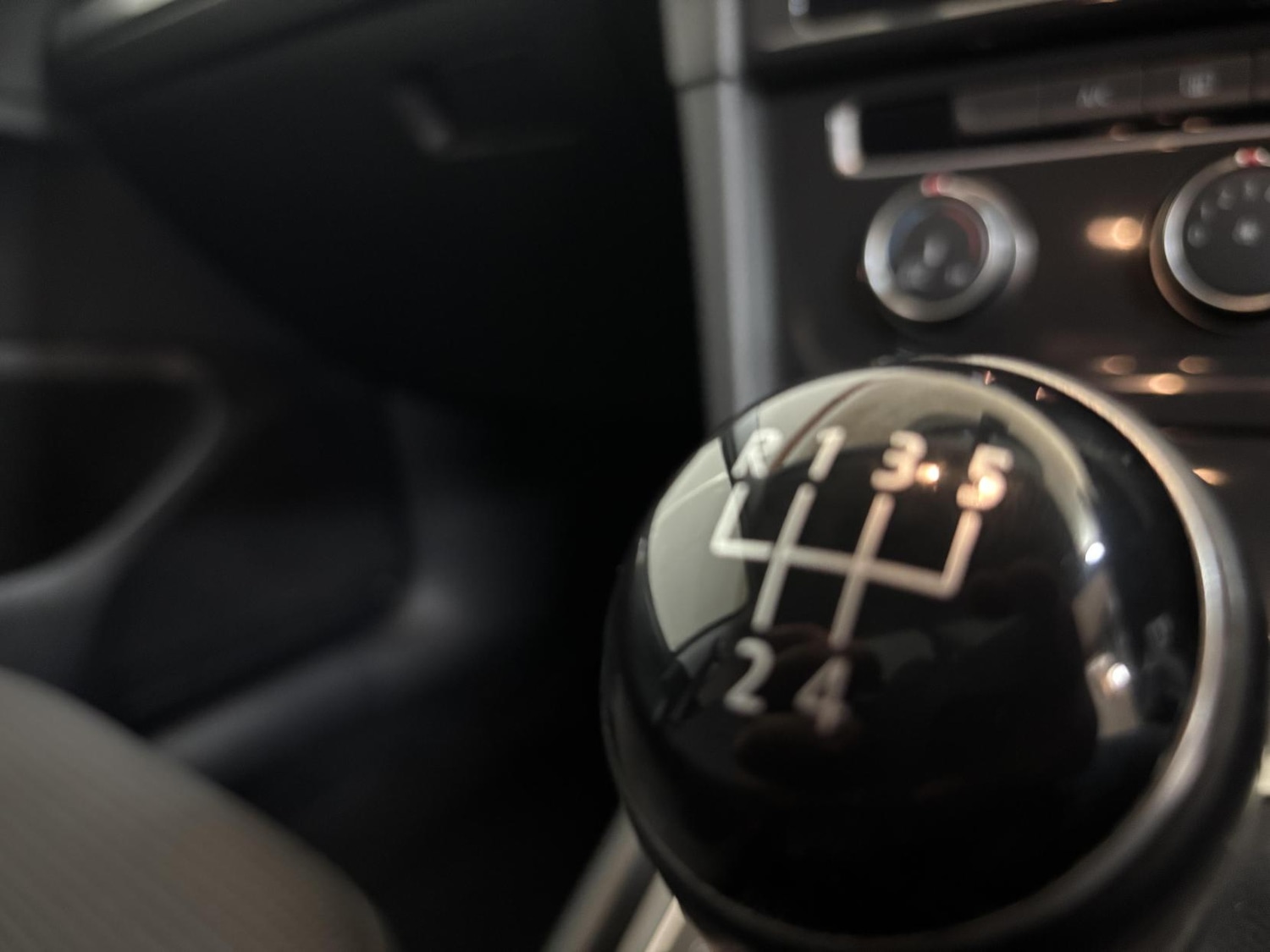 Used Volkswagen Golf 2018 for sale - 77975662: Photo 40