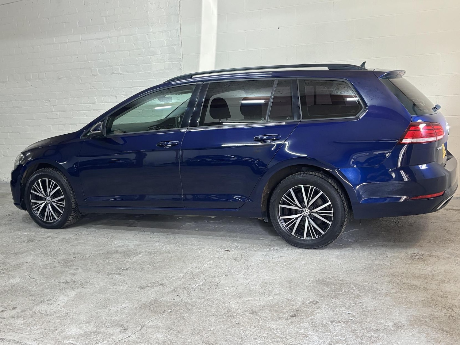 Used Volkswagen Golf 2018 for sale - 77975662: Photo 7
