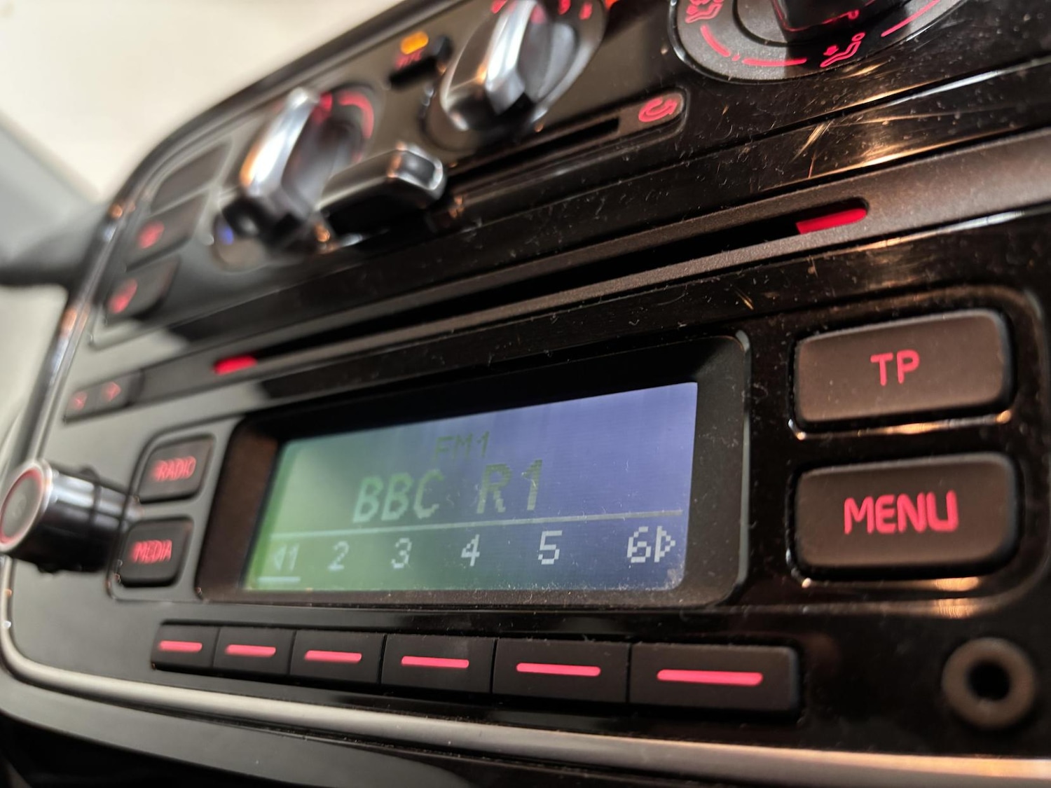 Used Volkswagen up! 2013 for sale - 77798717: Photo 12