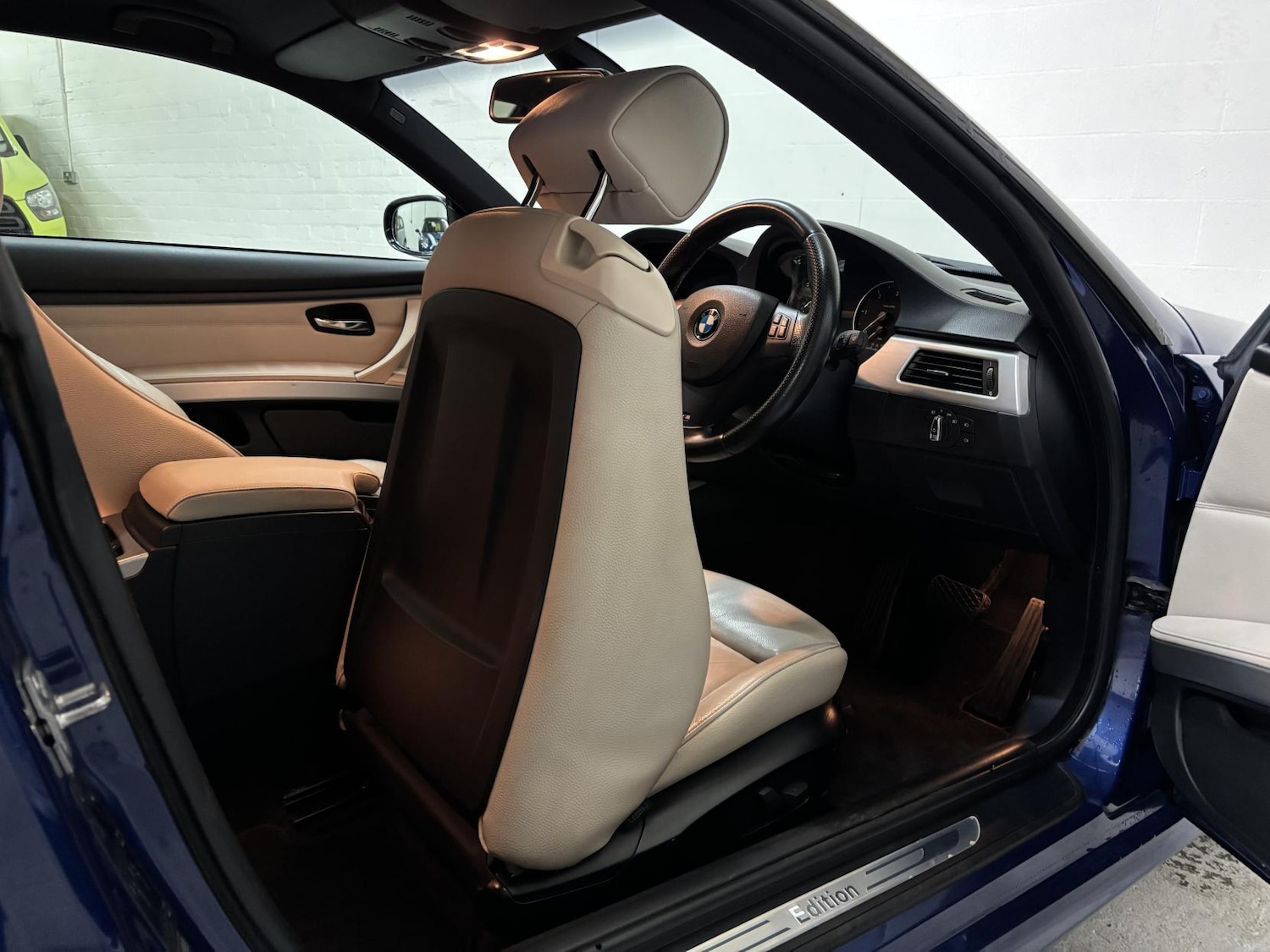 Used BMW 3 Series 2012 for sale - 76850575: Photo 19