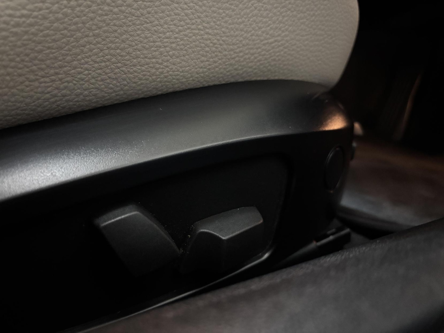 Used BMW 3 Series 2012 for sale - 76850575: Photo 41