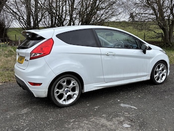Used Ford Fiesta 2010 for sale - 78255269: Photo