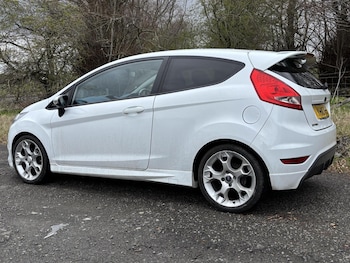 Used Ford Fiesta 2010 for sale - 78255269: Photo