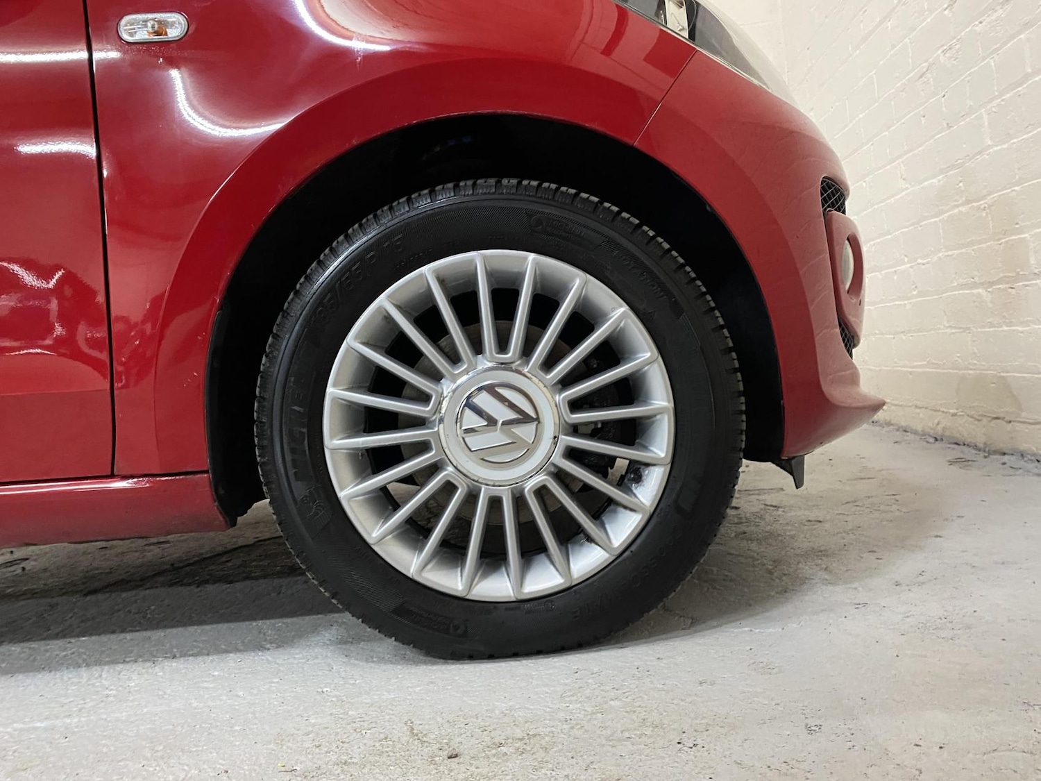 Used Volkswagen up! 2013 for sale - 76850573: Photo 14