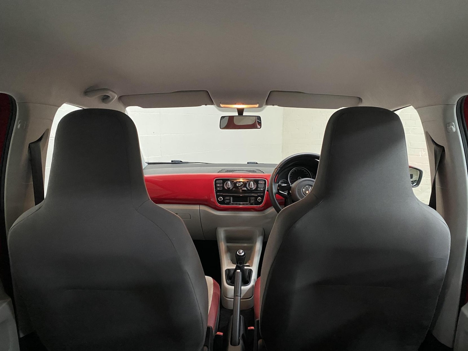 Used Volkswagen up! 2013 for sale - 76850573: Photo 26