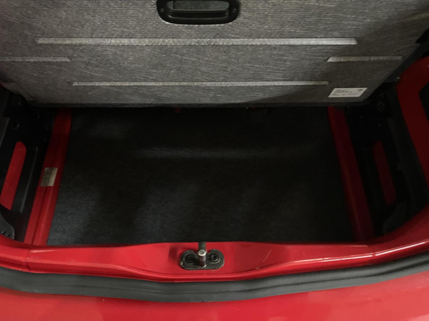 Used Volkswagen up! 2013 for sale - 76850573: Photo 28