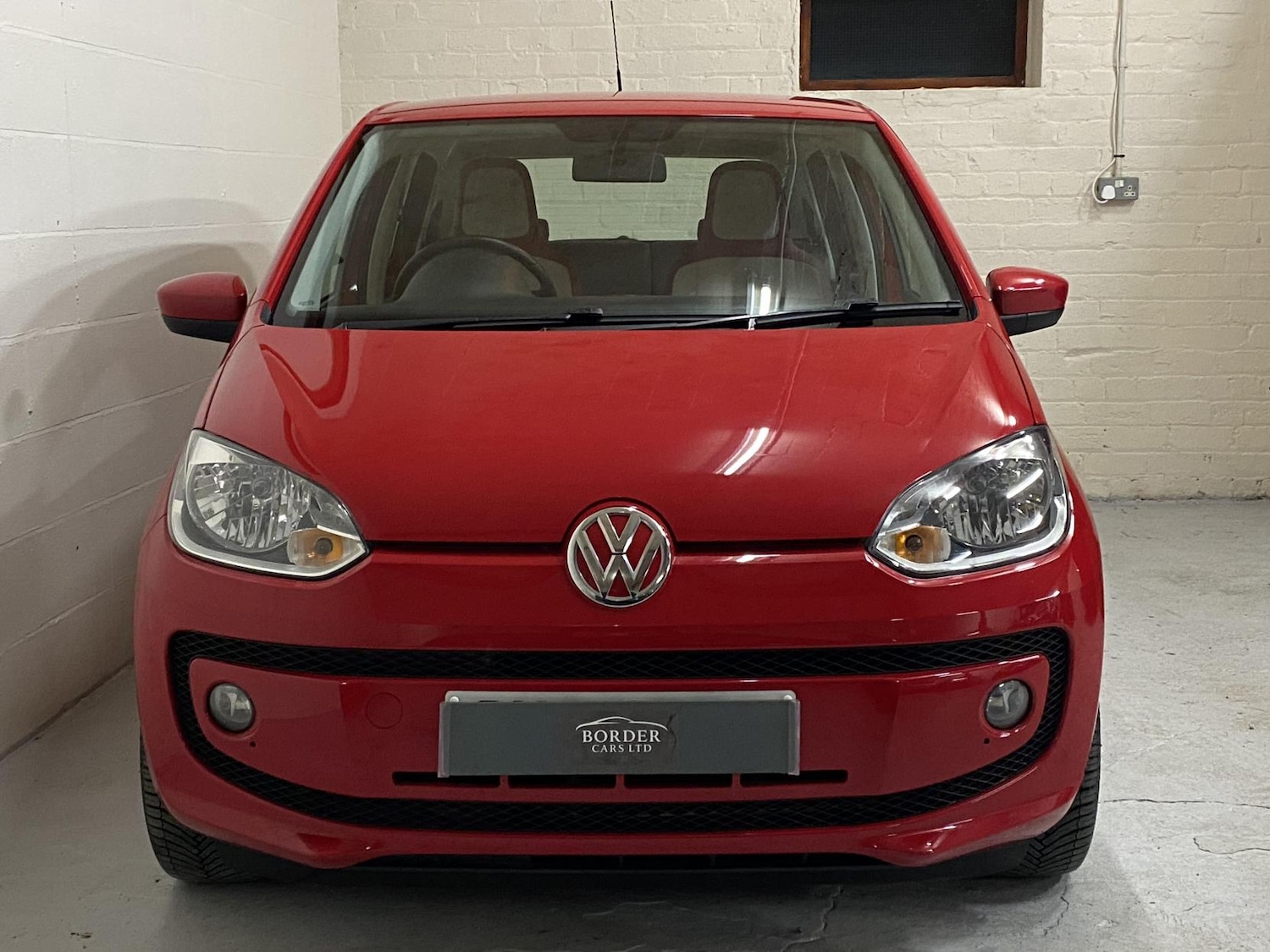 Used Volkswagen up! 2013 for sale - 76850573: Photo 8