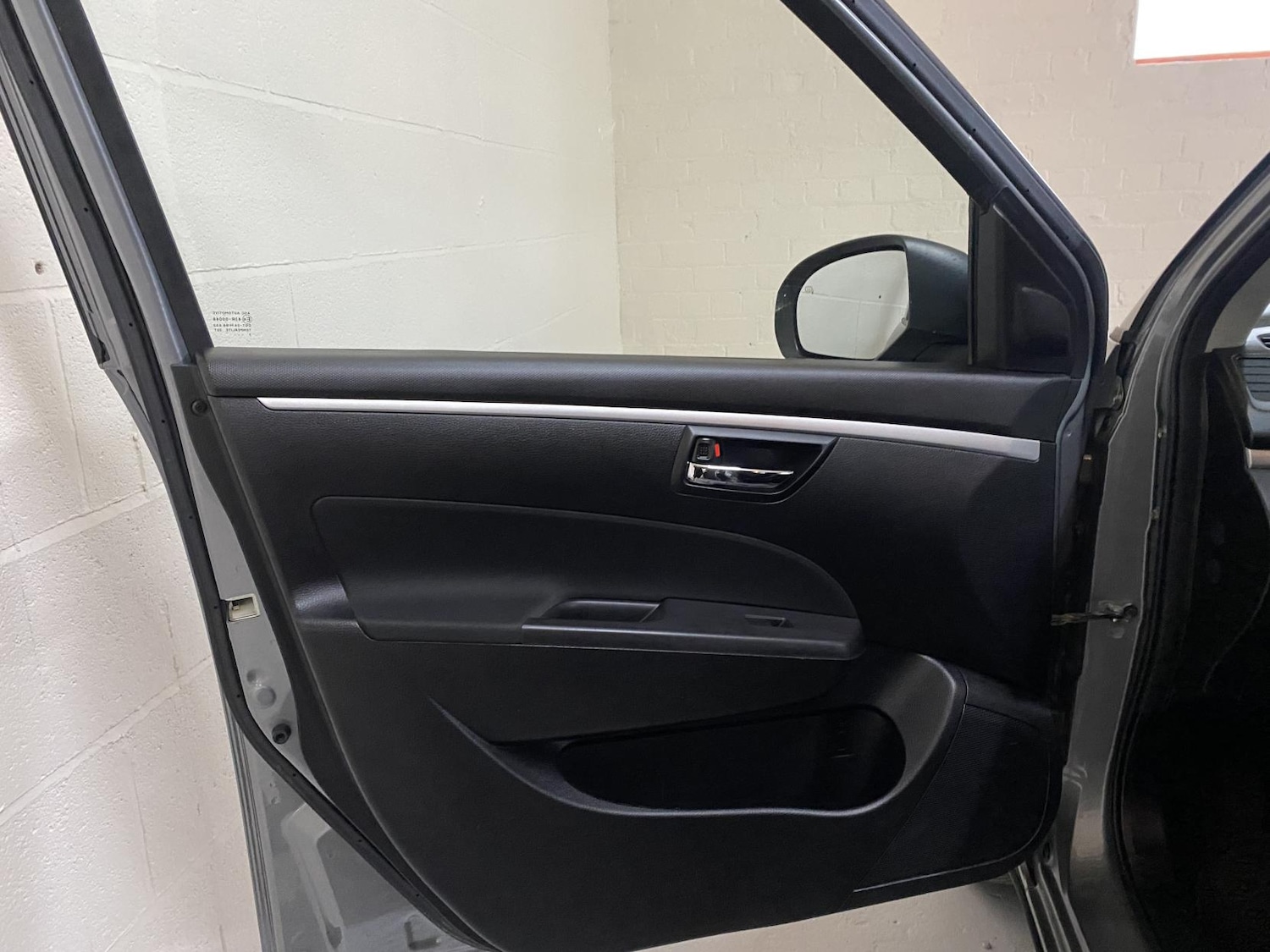 Used Suzuki Swift 2014 for sale - 76850572: Photo 18