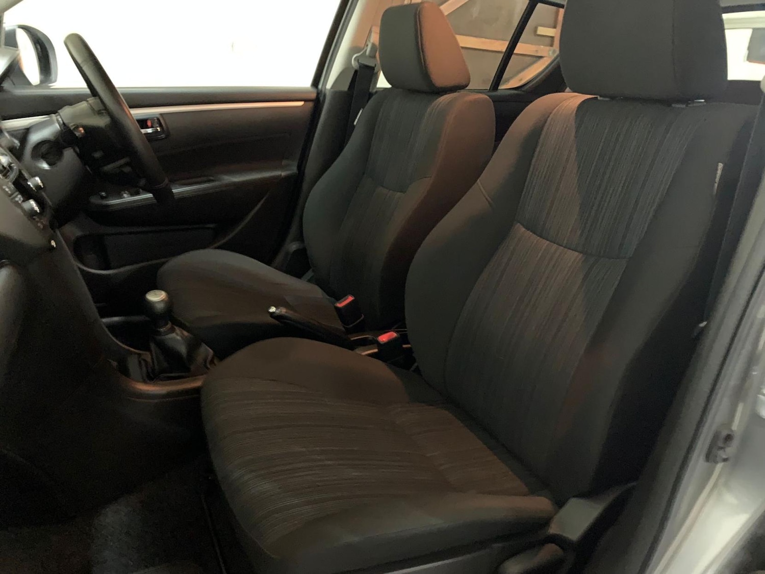 Used Suzuki Swift 2014 for sale - 76850572: Photo 27