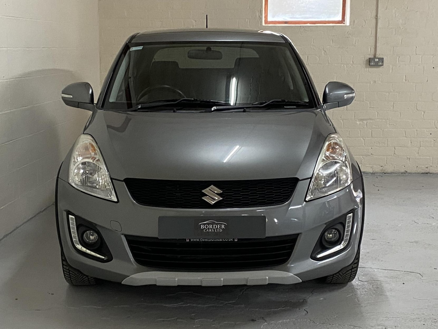 Used Suzuki Swift 2014 for sale - 76850572: Photo 3
