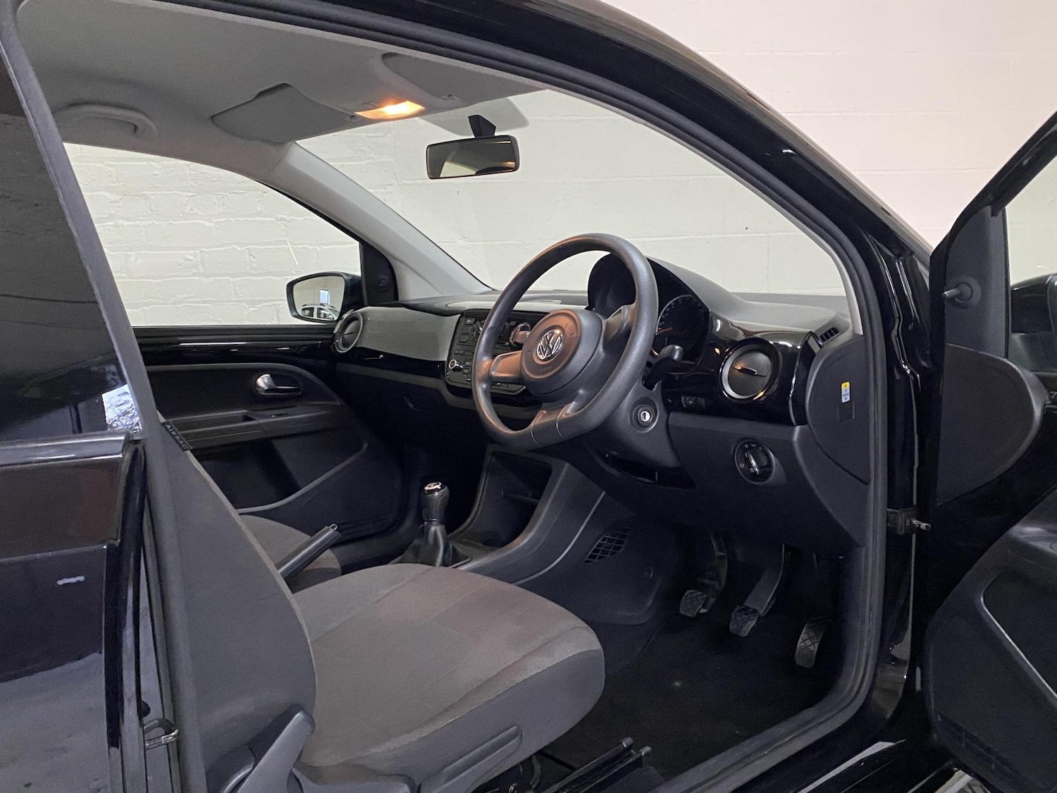 Used Volkswagen up! 2012 for sale - 76850574: Photo 12