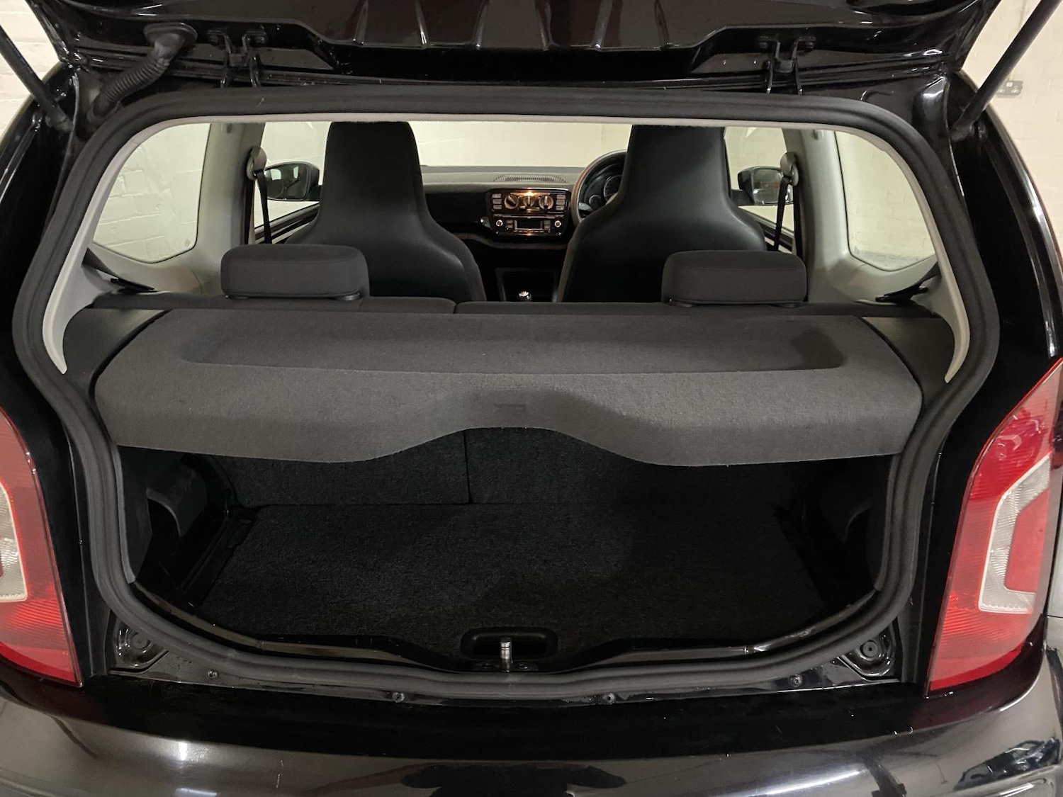 Used Volkswagen up! 2012 for sale - 76850574: Photo 19