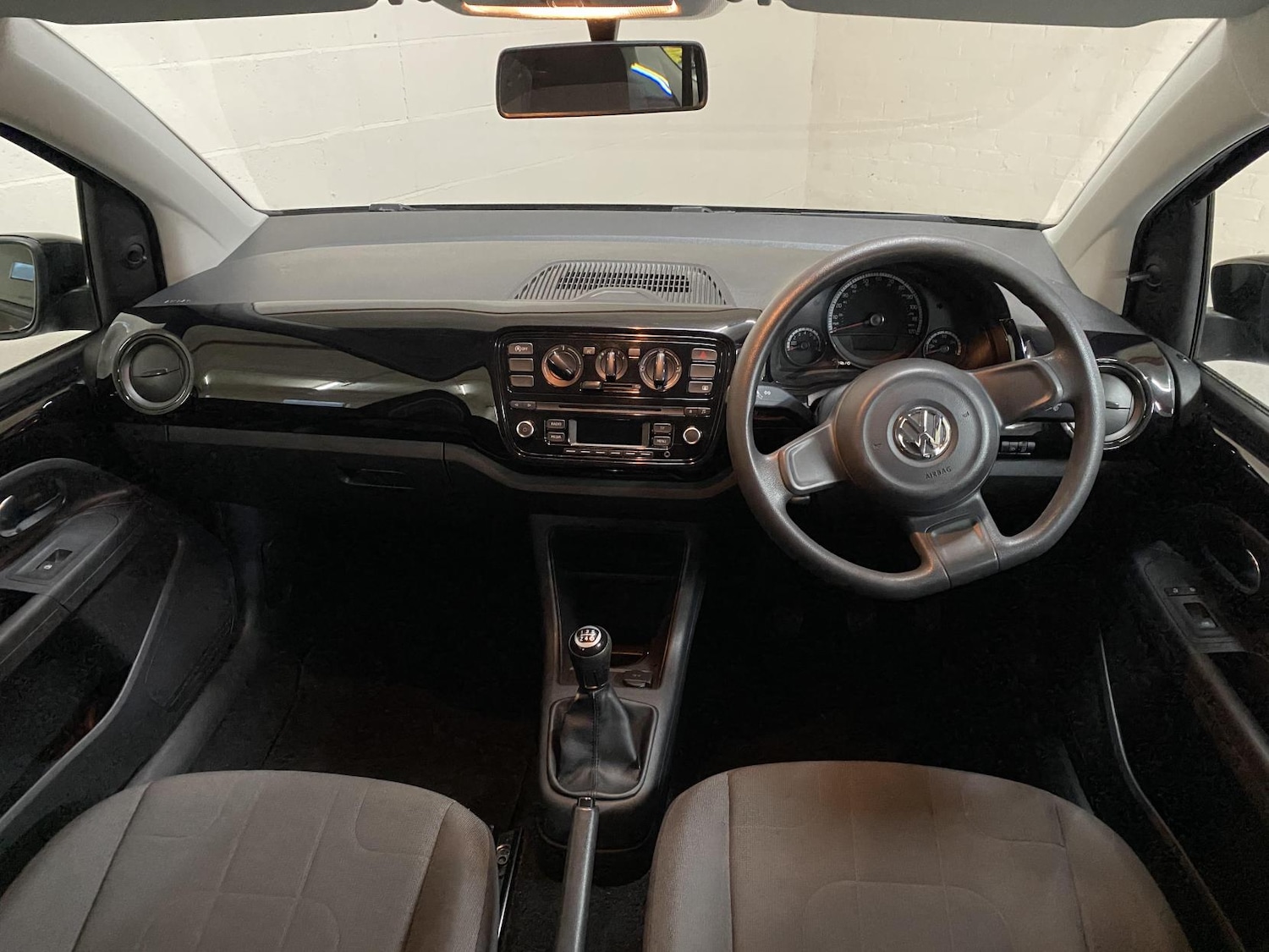Used Volkswagen up! 2012 for sale - 76850574: Photo 25