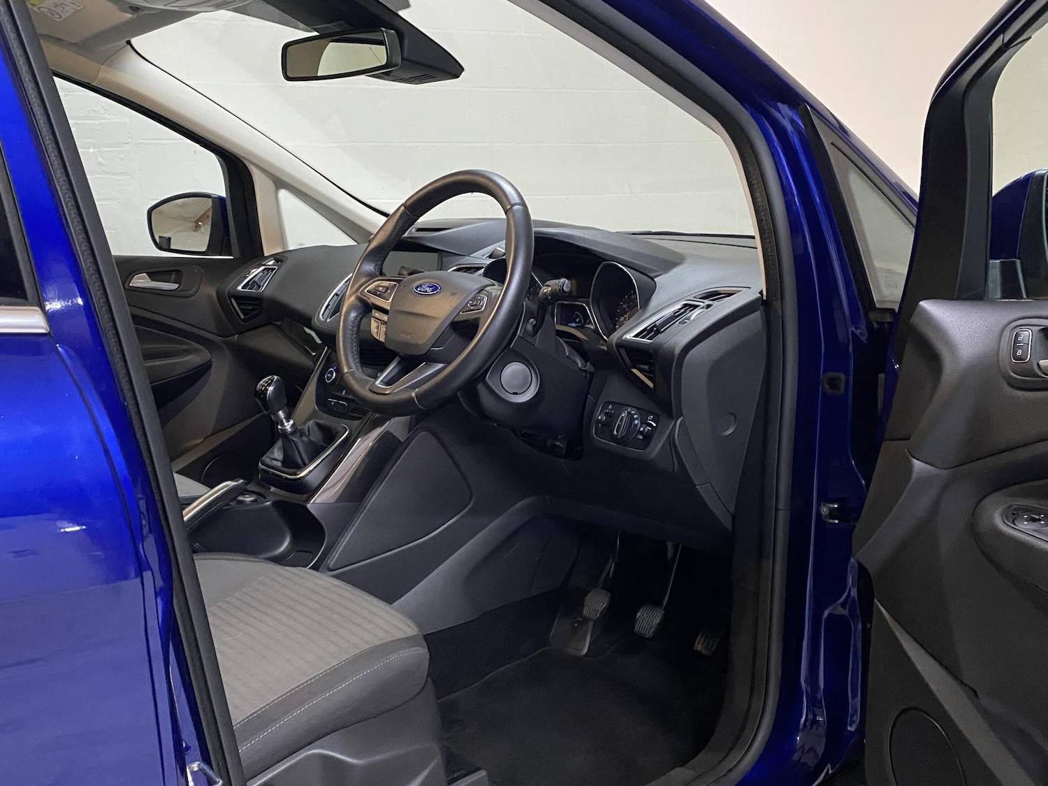 Used Ford C-Max 2018 for sale - 76850577: Photo 12