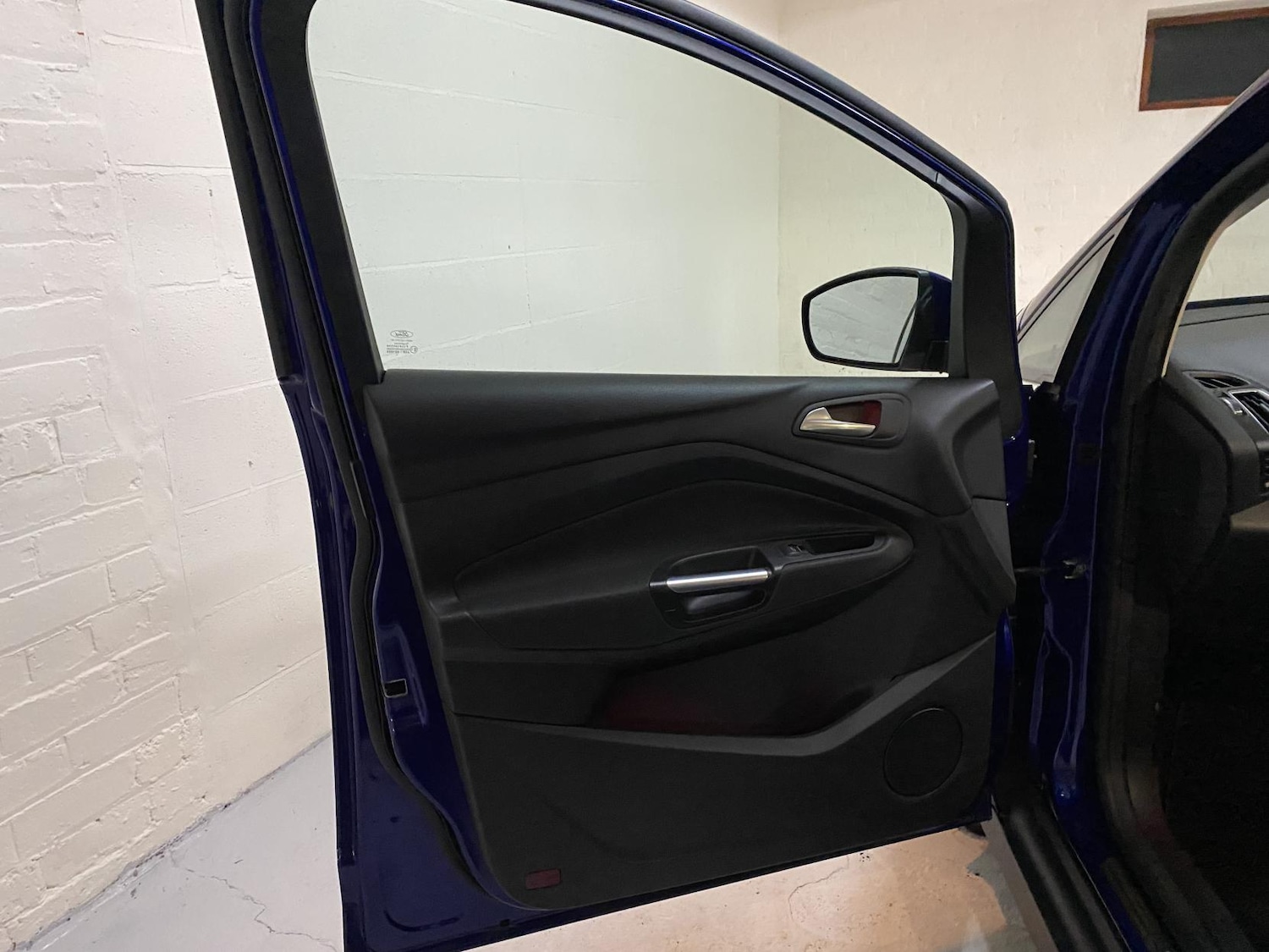 Used Ford C-Max 2018 for sale - 76850577: Photo 17