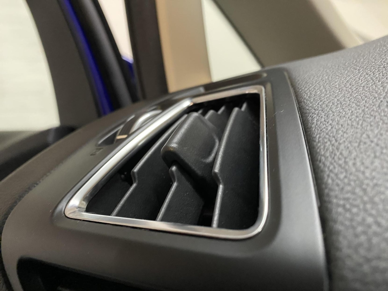 Used Ford C-Max 2018 for sale - 76850577: Photo 19