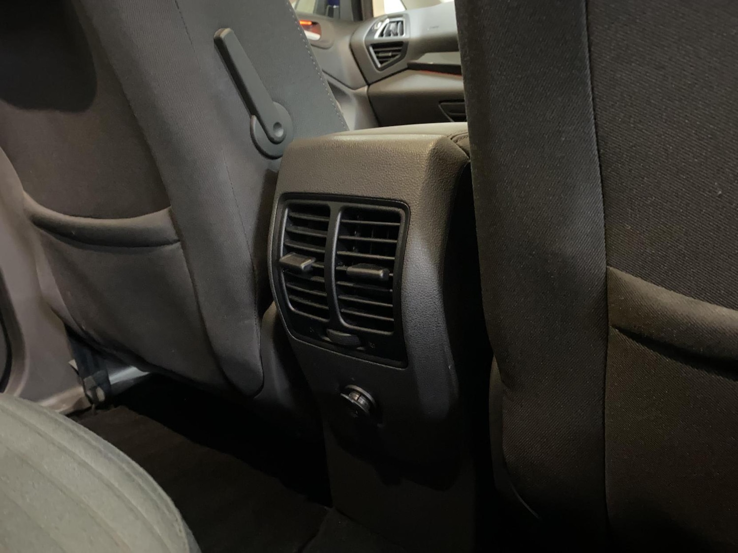 Used Ford C-Max 2018 for sale - 76850577: Photo 27