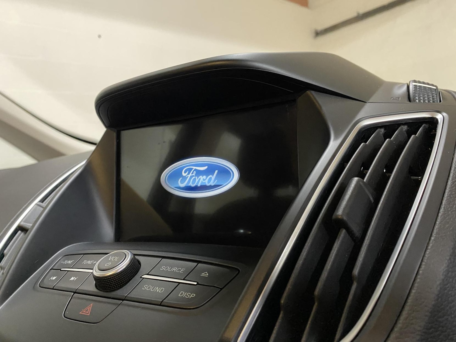 Used Ford C-Max 2018 for sale - 76850577: Photo 32