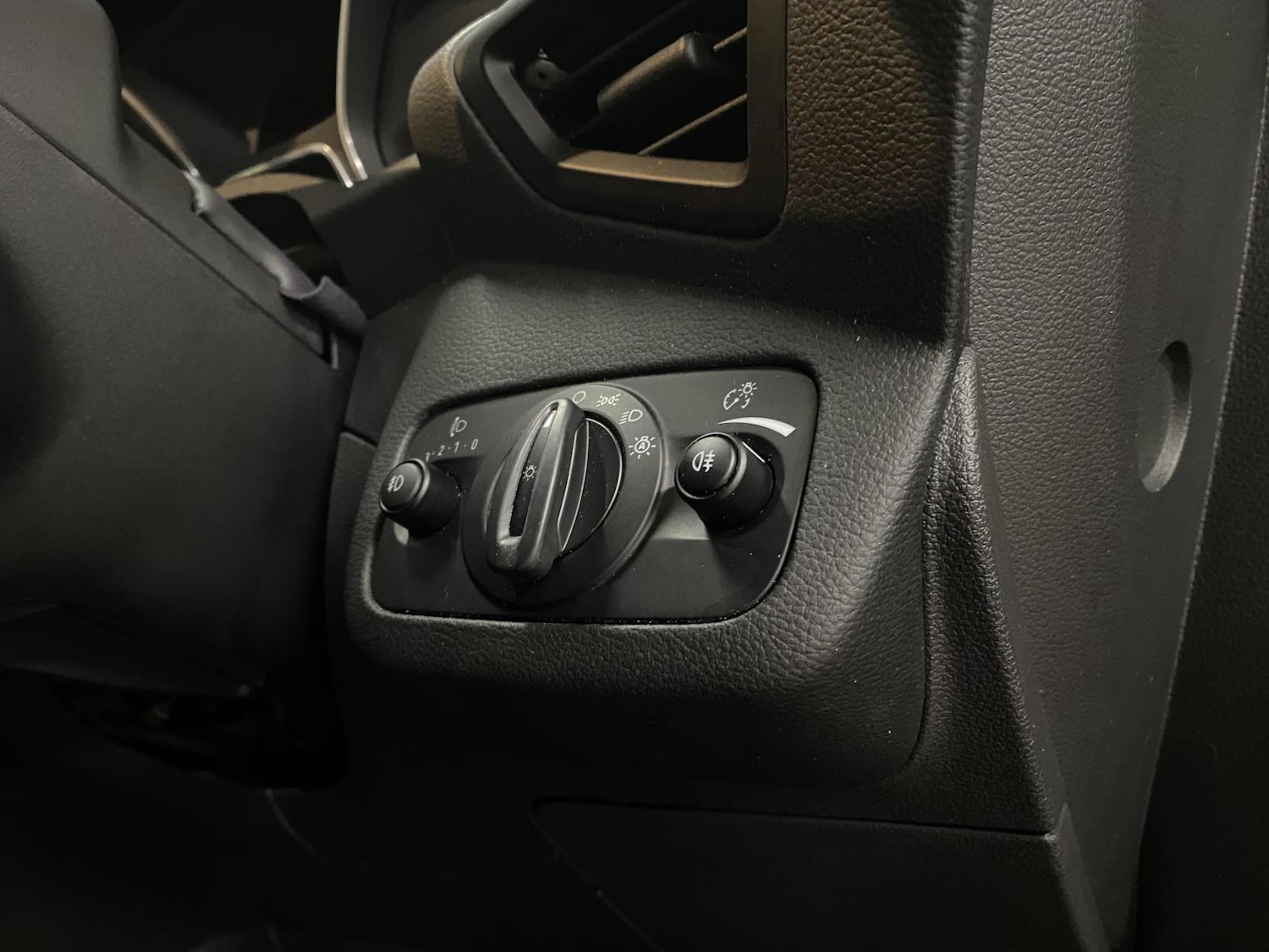 Used Ford C-Max 2018 for sale - 76850577: Photo 33