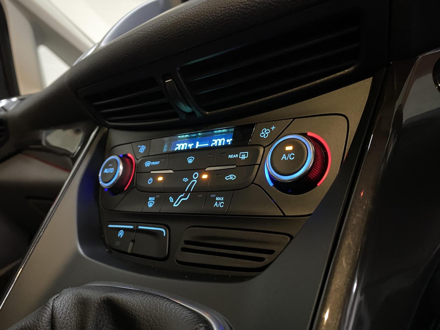 Used Ford C-Max 2018 for sale - 76850577: Photo 43