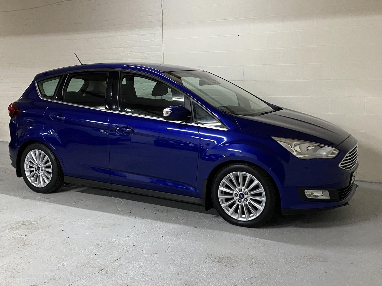 Used Ford C-Max 2018 for sale - 76850577: Photo 9