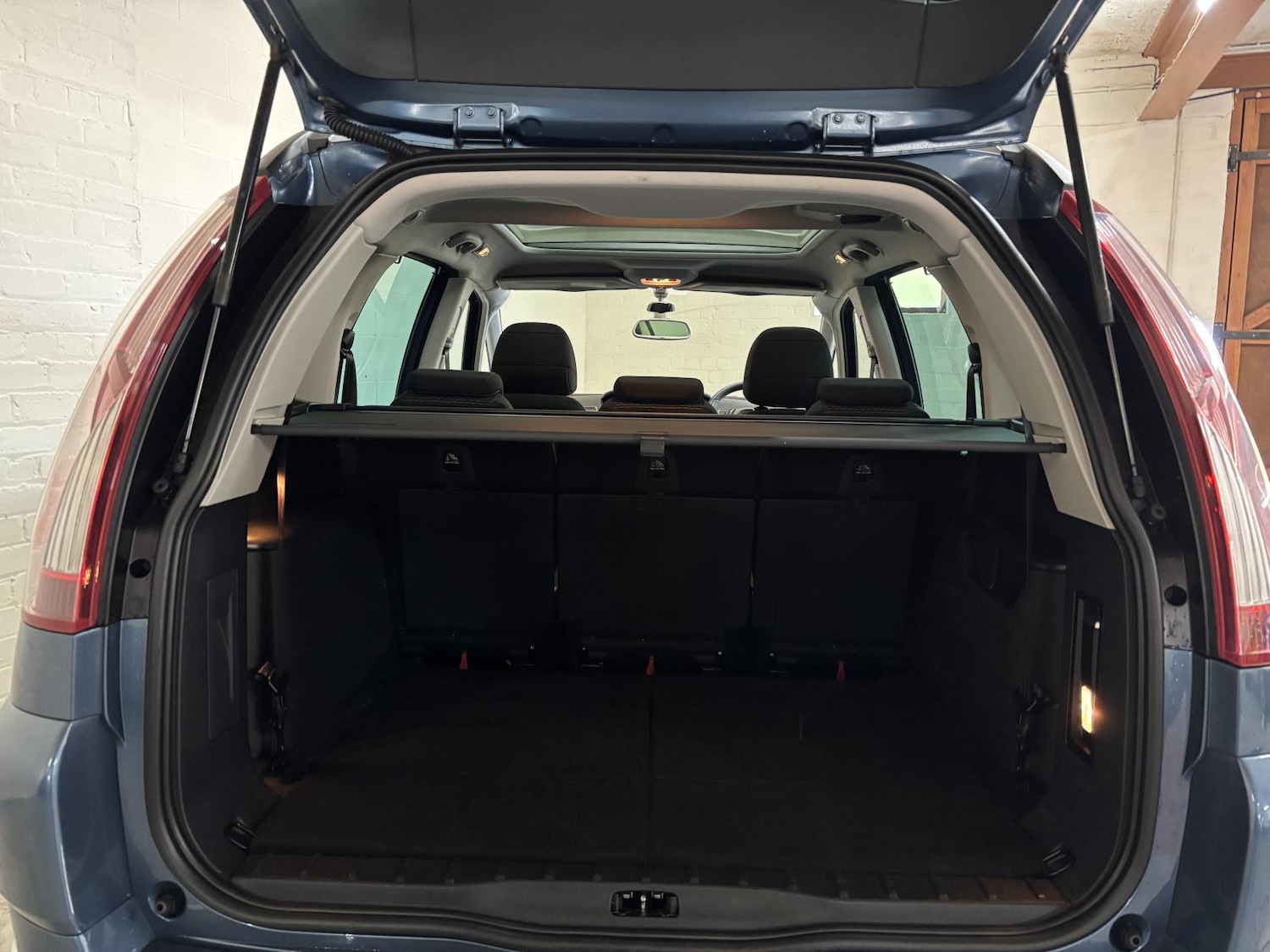 Used Citroen Grand C4 Picasso 2013 for sale - 78032123: Photo 23