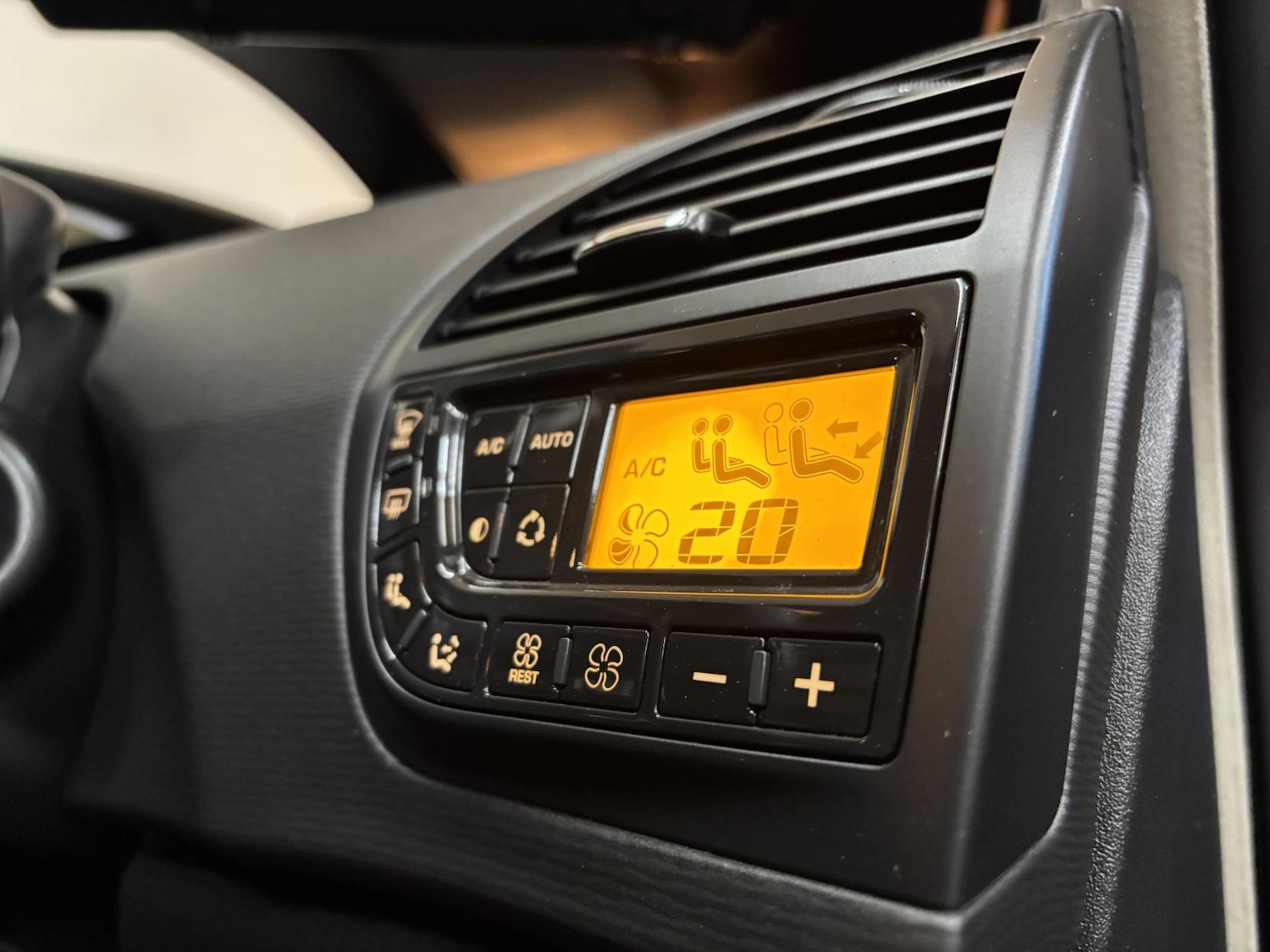 Used Citroen Grand C4 Picasso 2013 for sale - 78032123: Photo 61