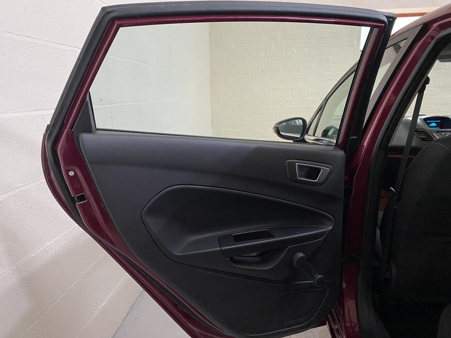 Used Ford Fiesta 2014 for sale - 76850576: Photo 15