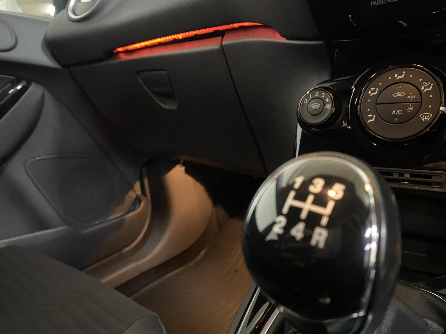 Used Ford Fiesta 2014 for sale - 76850576: Photo 29