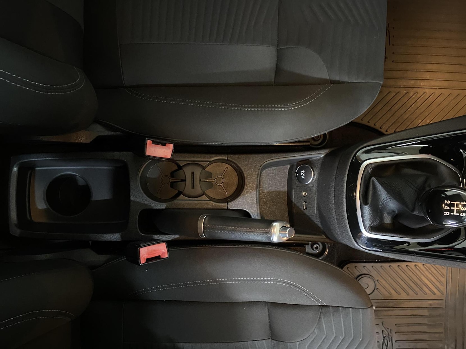 Used Ford Fiesta 2014 for sale - 76850576: Photo 30