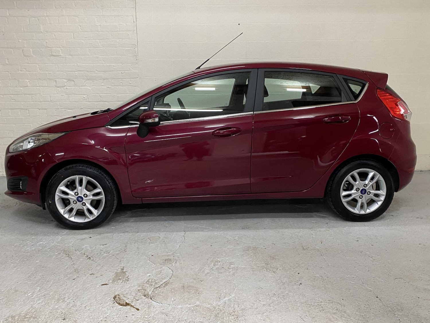 Used Ford Fiesta 2014 for sale - 76850576: Photo 5