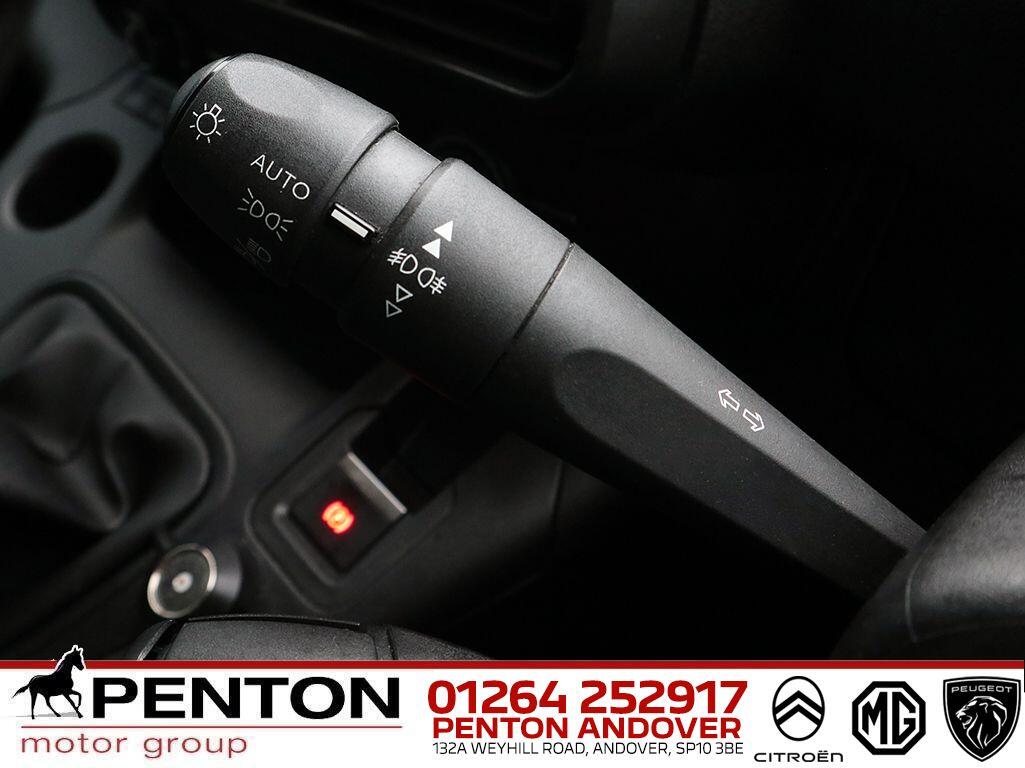 Used Peugeot Partner 2019 for sale - 75977561: Photo 11