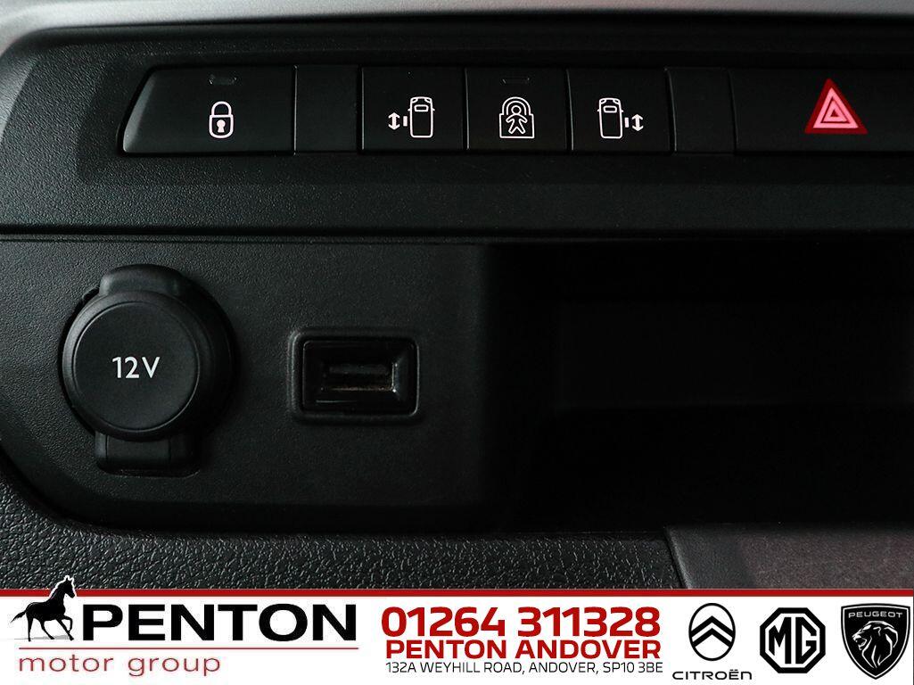 Used Peugeot Traveller 2019 for sale - 77411892: Photo 19