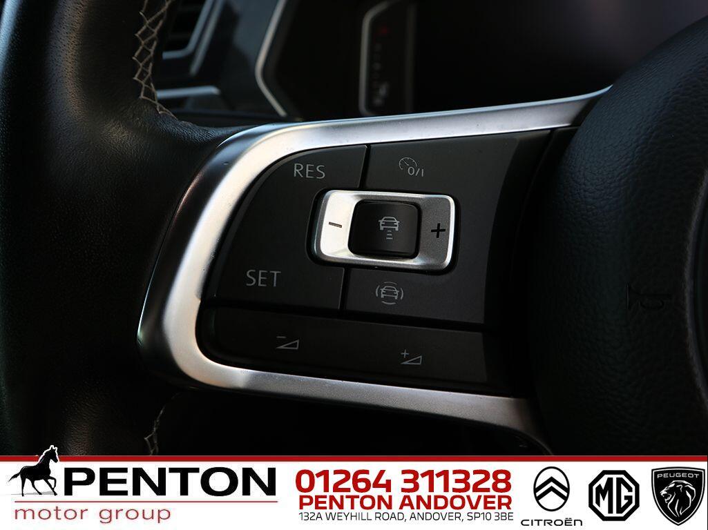 Used Volkswagen Tiguan 2020 for sale - 76952943: Photo 10