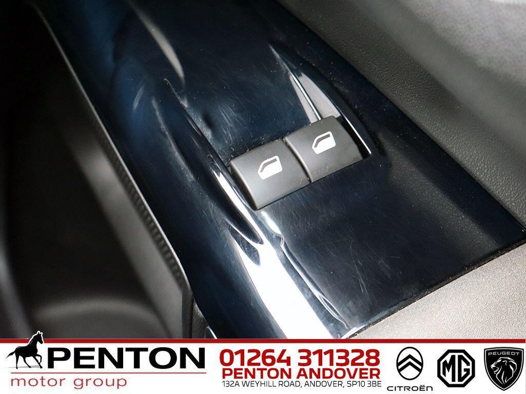 Used Citroen C4 Cactus 2021 for sale - 77993607: Photo 17