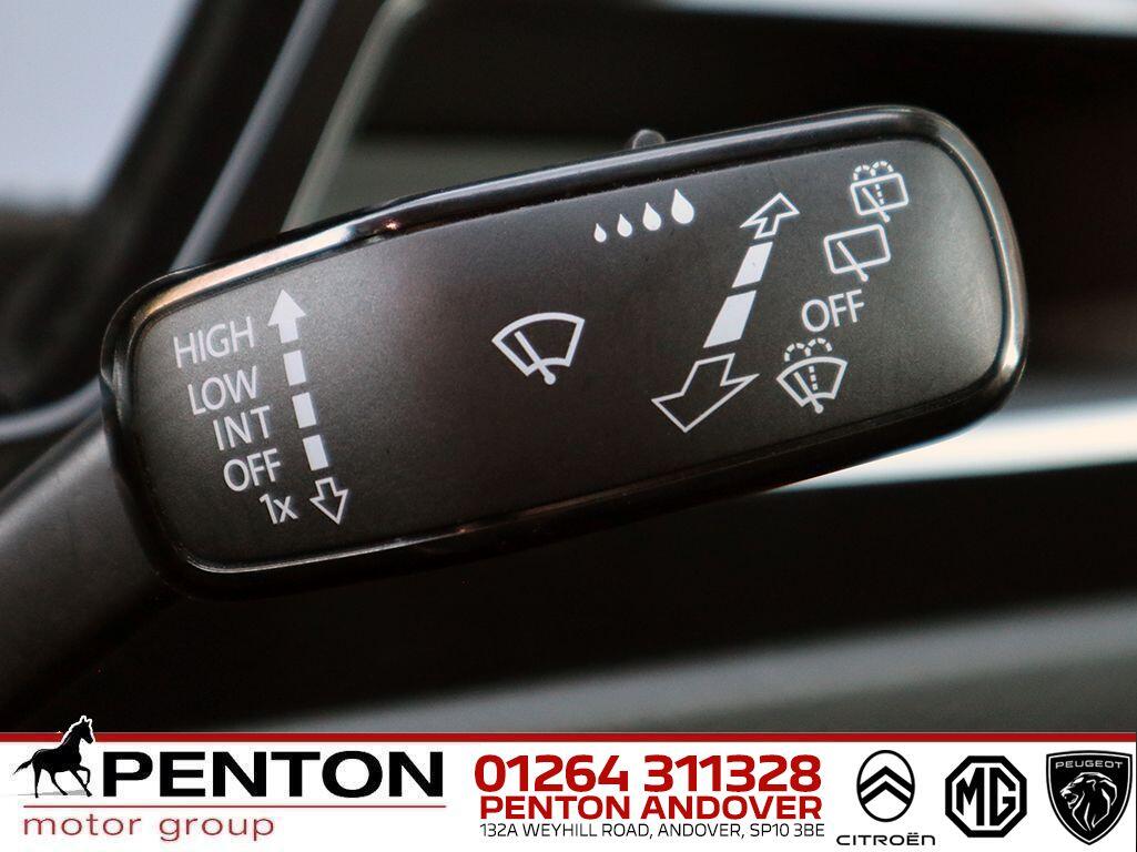 Used Volkswagen Touran 2021 for sale - 76801792: Photo 13