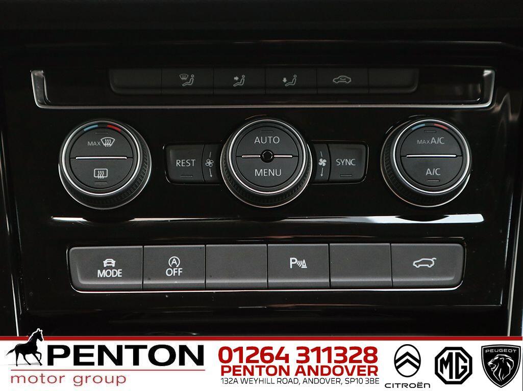 Used Volkswagen Touran 2021 for sale - 76801792: Photo 14