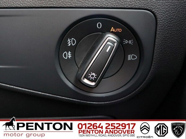 Used Volkswagen Tiguan 2020 for sale - 75432040: Photo 23