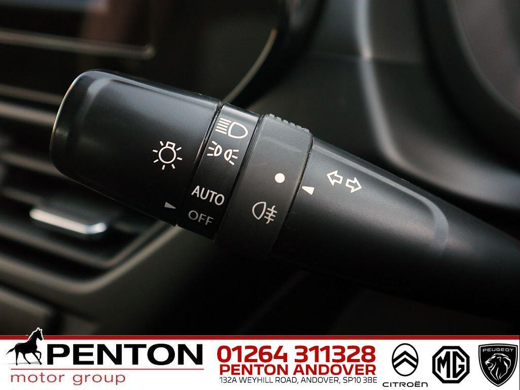 Used Suzuki SX4 S-Cross 2023 for sale - 76991722: Photo 11