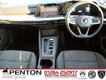 Used Volkswagen Golf 2022 for sale - 76989008: Photo