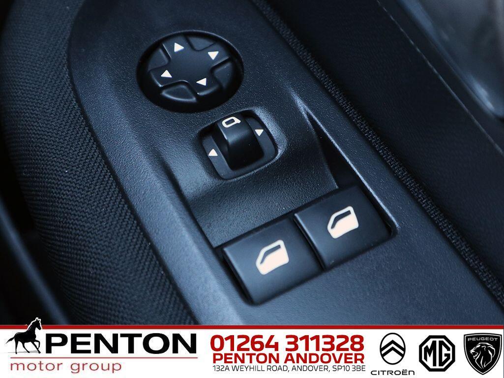 Used Peugeot 208 2020 for sale - 77130689: Photo 18