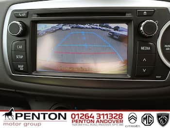 Used Toyota Yaris 2014 for sale - 79646236: Photo