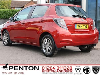 Used Toyota Yaris 2014 for sale - 79646236: Photo