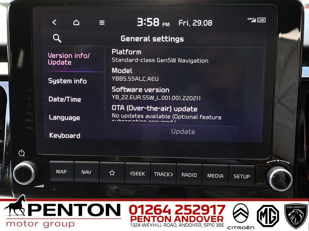 Used Kia Stonic 2022 for sale - 77331220: Photo 30