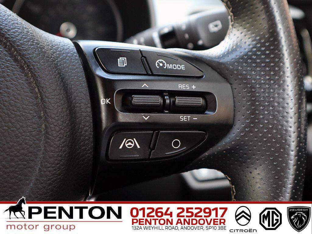 Used Kia Stonic 2022 for sale - 77331220: Photo 8