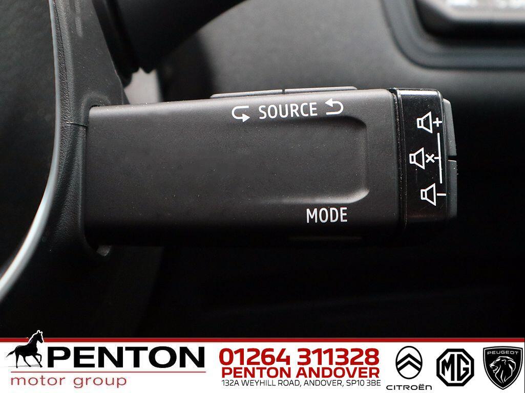 Used Renault Captur 2020 for sale - 76215256: Photo 13