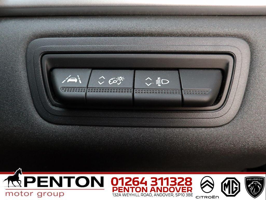 Used Renault Captur 2020 for sale - 76215256: Photo 16